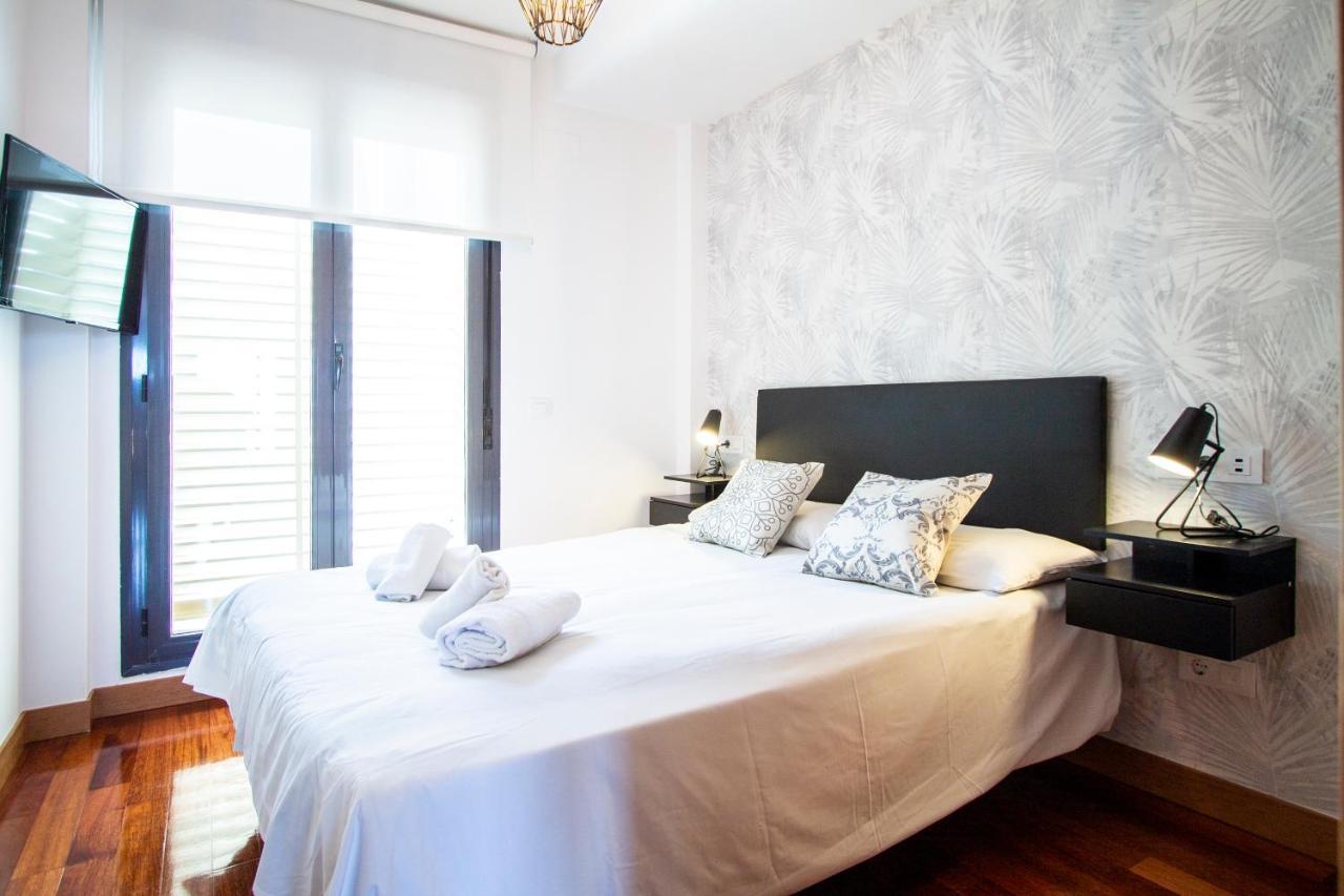 Apartamentos Castilla Luz Business Madrid Dış mekan fotoğraf