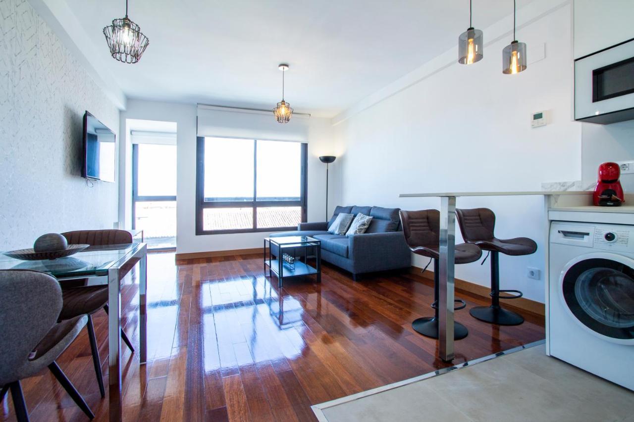 Apartamentos Castilla Luz Business Madrid Dış mekan fotoğraf