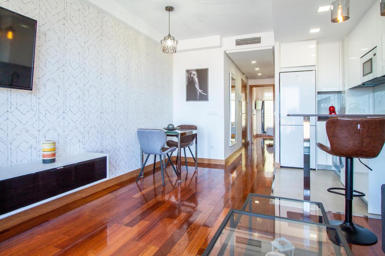 Apartamentos Castilla Luz Business Madrid Dış mekan fotoğraf