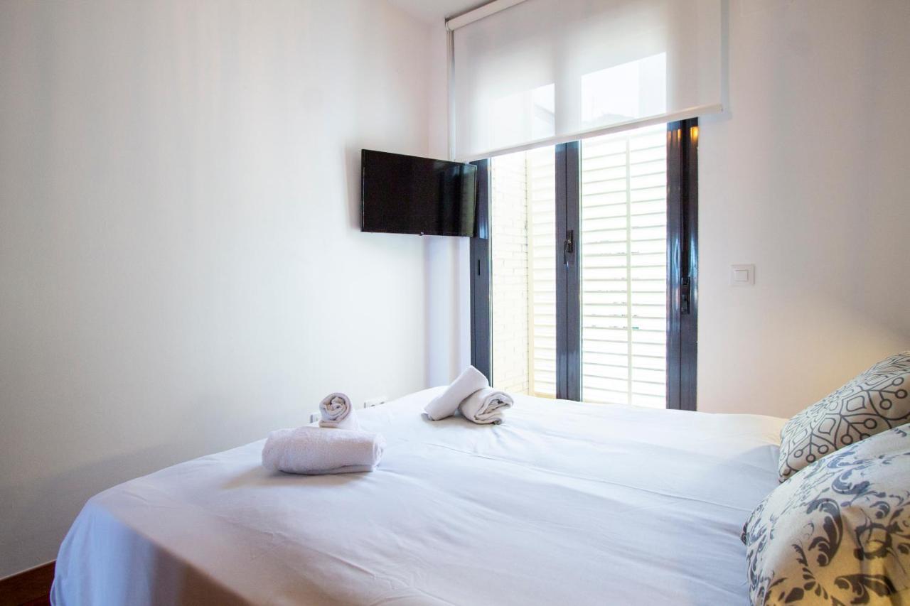 Apartamentos Castilla Luz Business Madrid Dış mekan fotoğraf