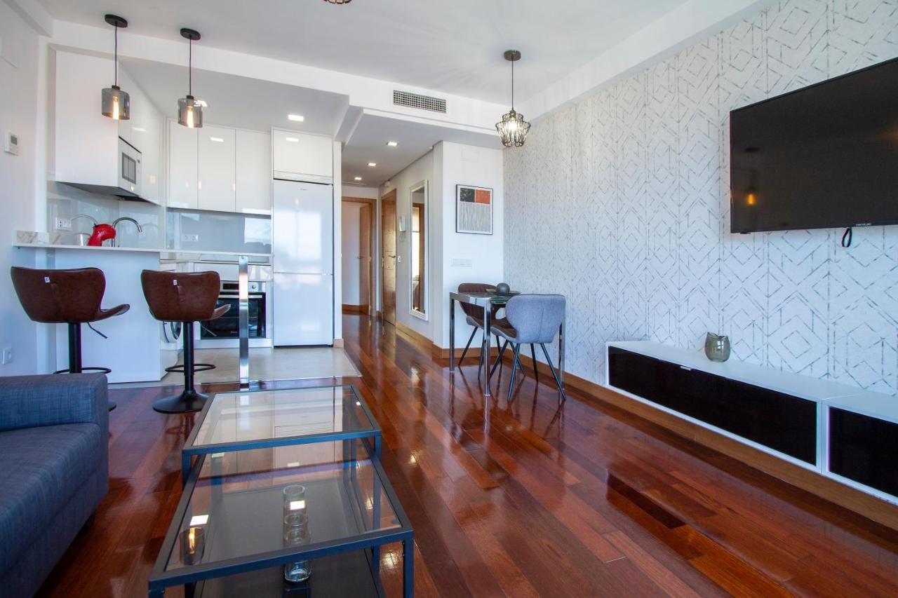 Apartamentos Castilla Luz Business Madrid Dış mekan fotoğraf