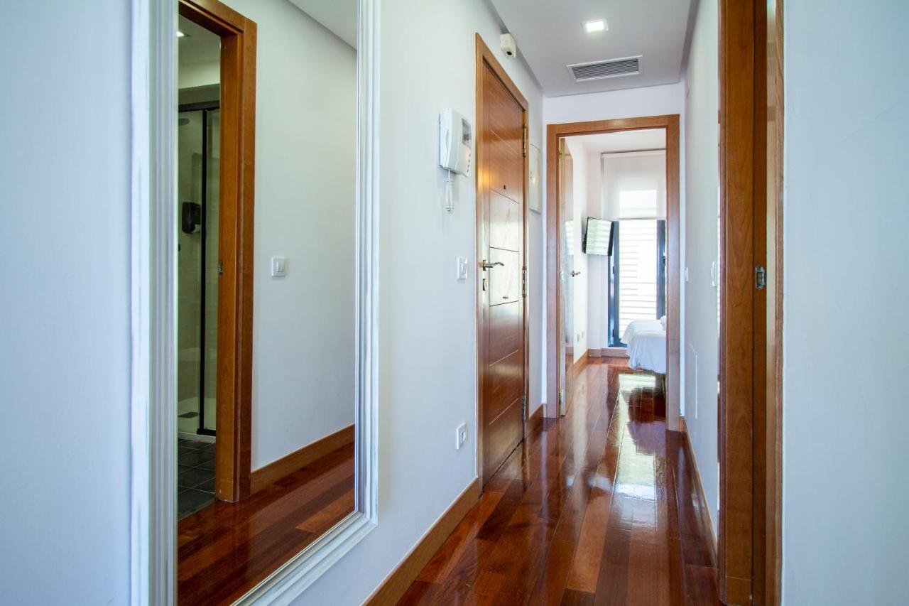Apartamentos Castilla Luz Business Madrid Dış mekan fotoğraf