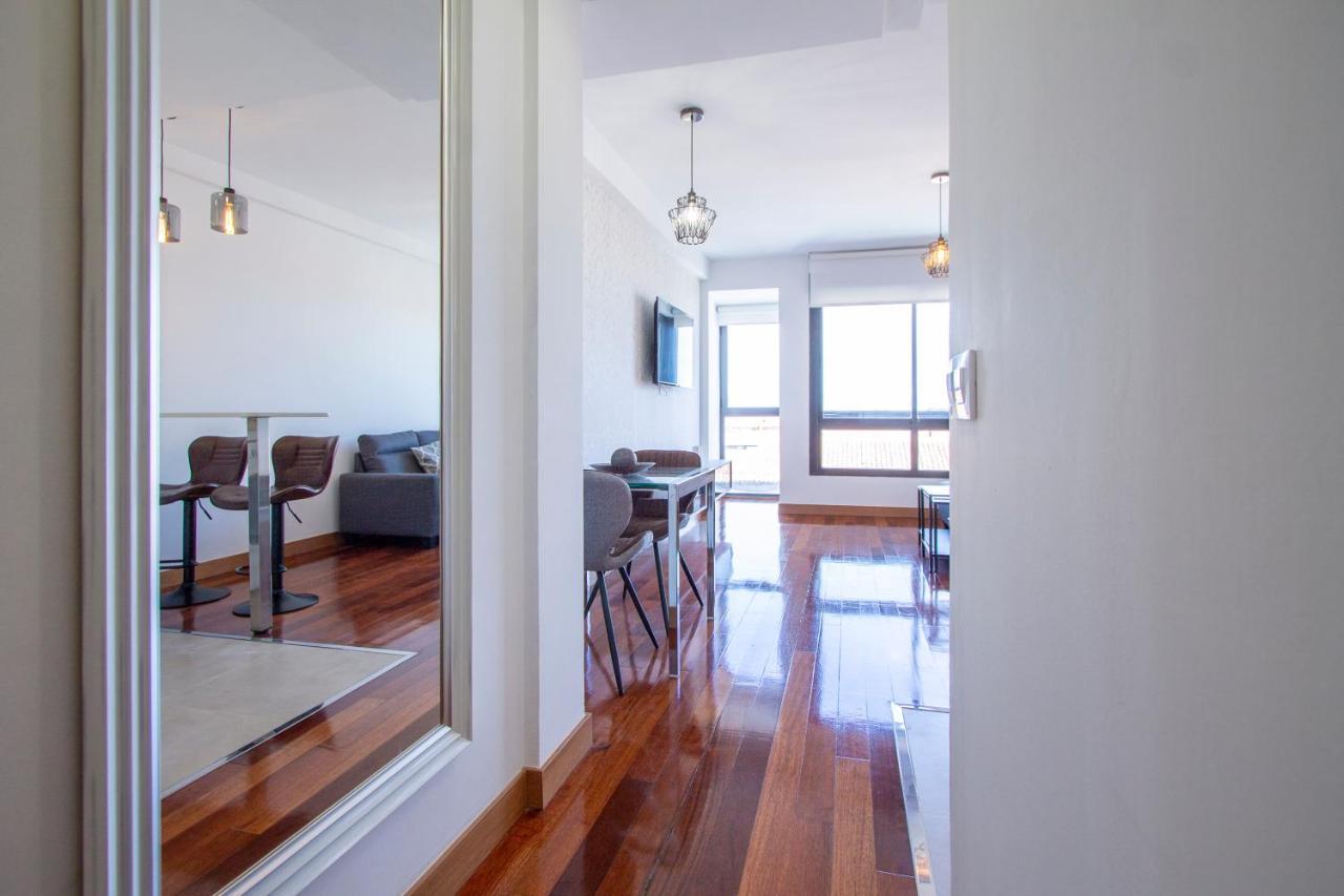 Apartamentos Castilla Luz Business Madrid Dış mekan fotoğraf